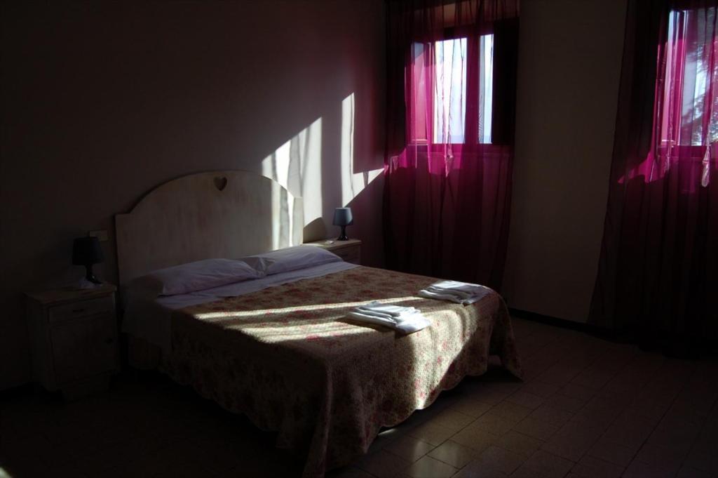 Casa Betania Hotel Cortona Szoba fotó