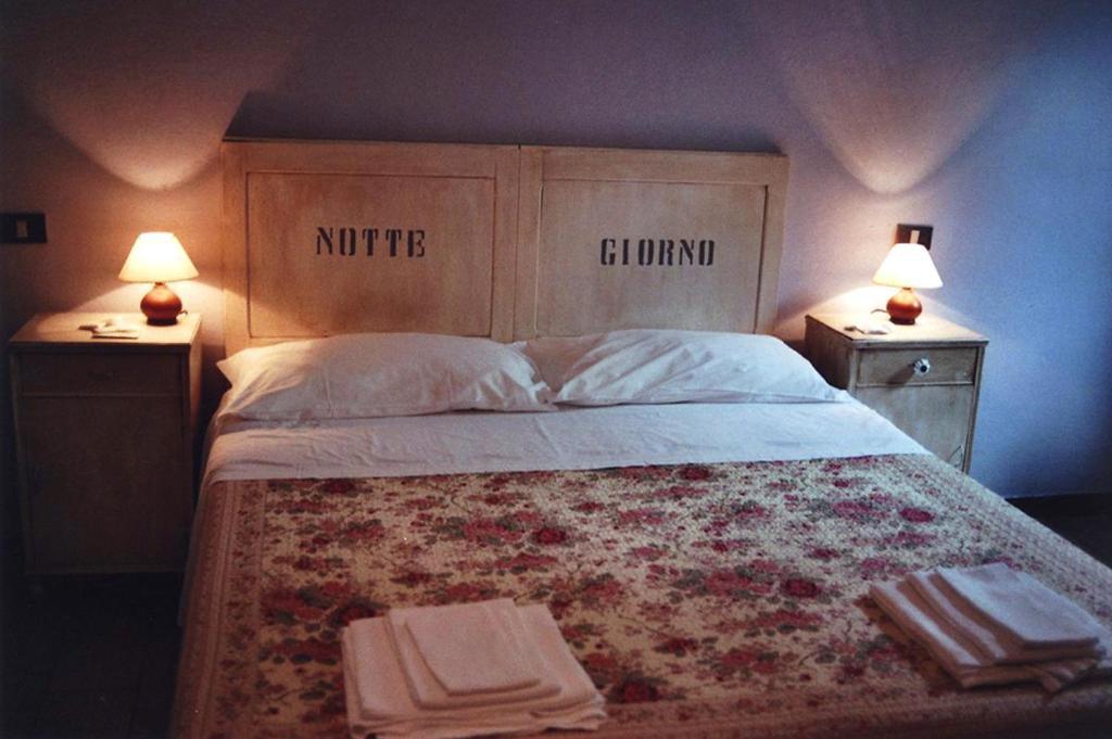 Casa Betania Hotel Cortona Szoba fotó